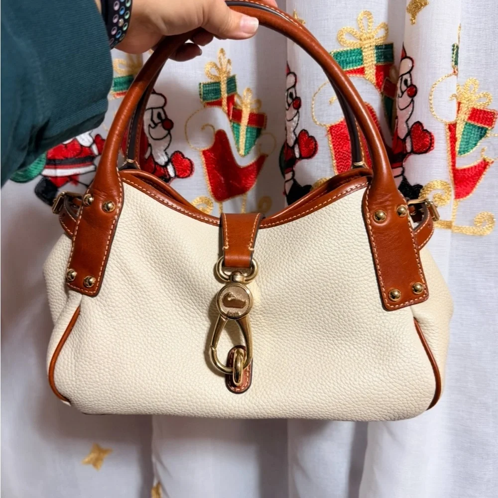 Dooney & Bourke Pebble Grain Logo Lock 2 Piece Set - Picture 2 of 14